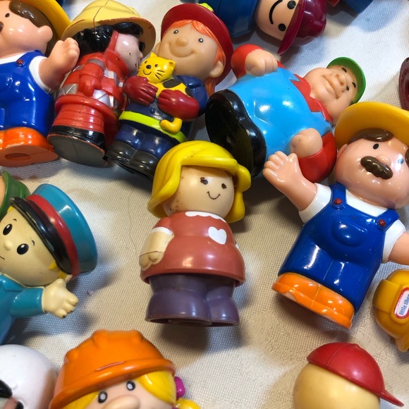 Lot Of 32 Vintage Toy People Little Tikes Mega Blocks Fisher Price - Picture 6 of 14
